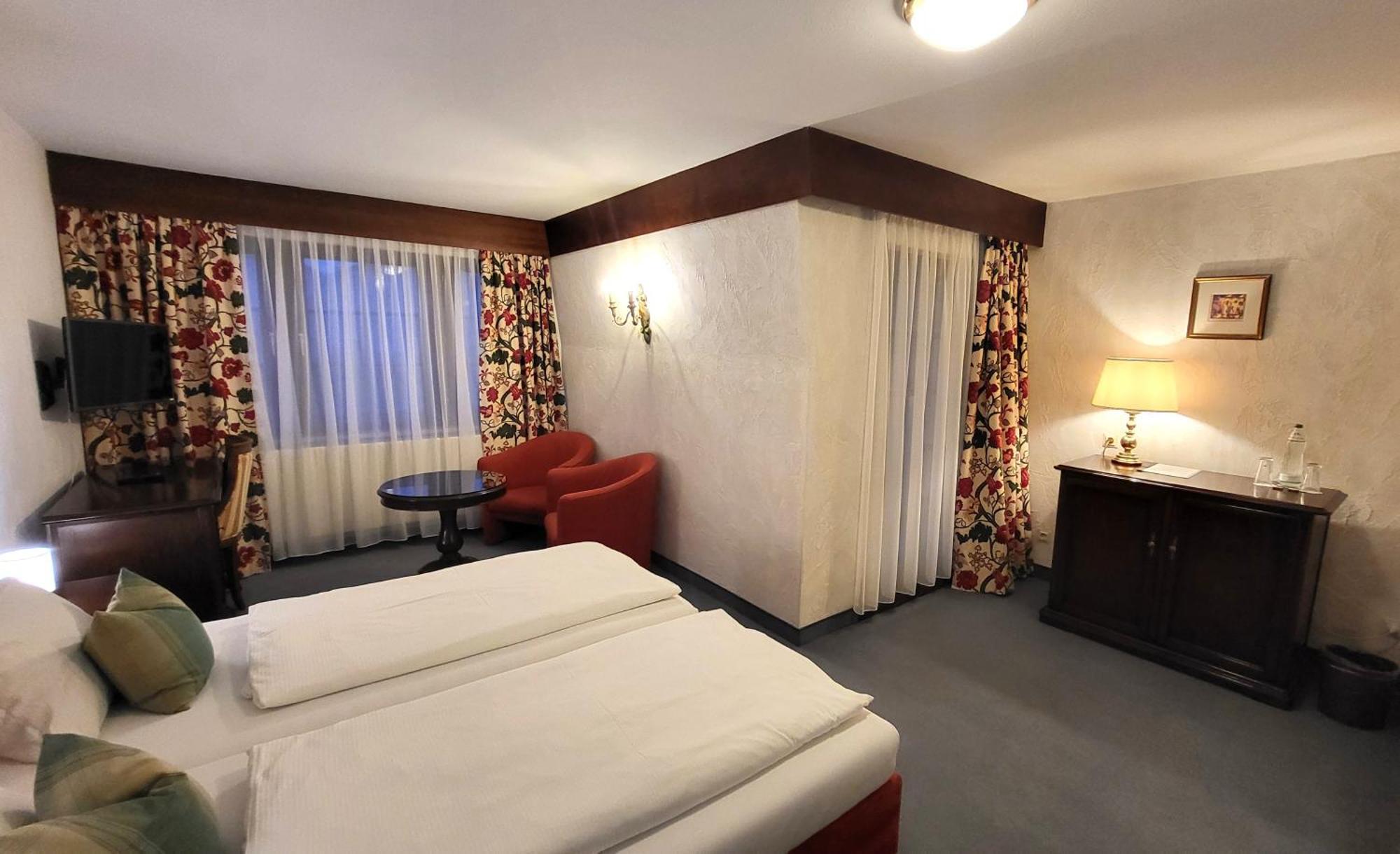 Hotel-Restaurant Batzenhaeusl İnnsbruck Dış mekan fotoğraf