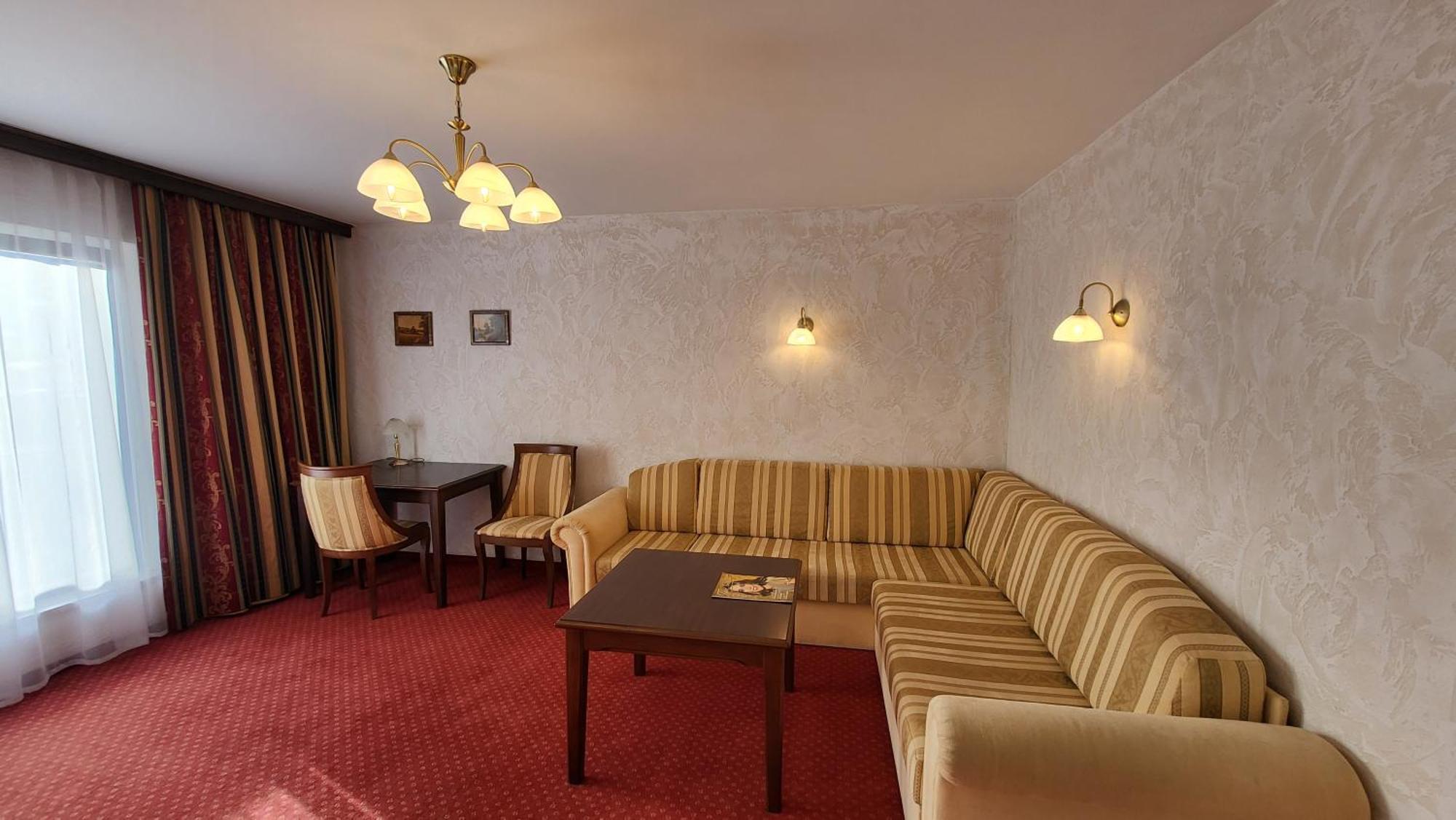 Hotel-Restaurant Batzenhaeusl İnnsbruck Dış mekan fotoğraf