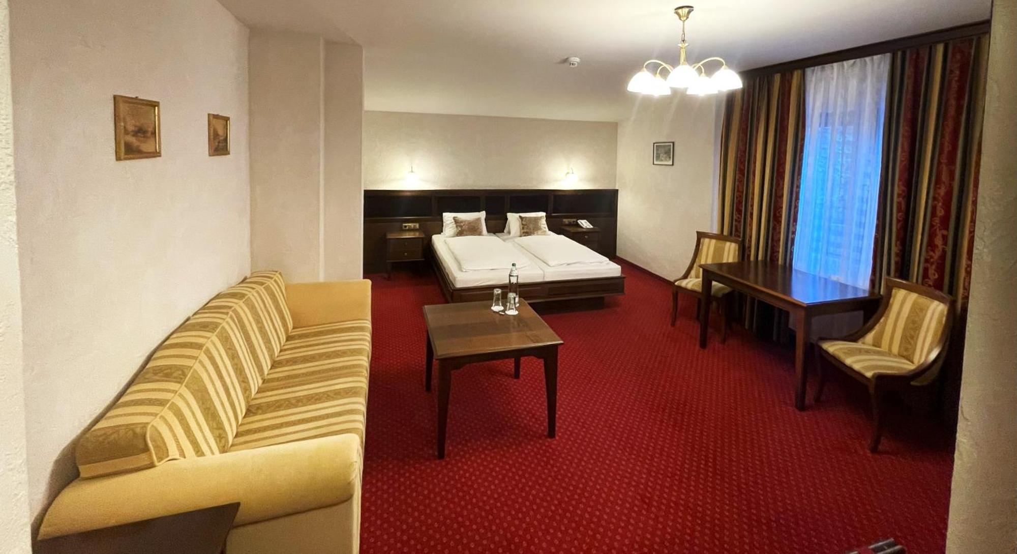 Hotel-Restaurant Batzenhaeusl İnnsbruck Dış mekan fotoğraf